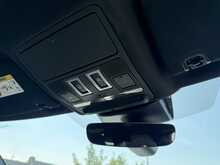 Land Rover Discovery SD4 HSE - U1104