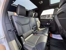 Land Rover Discovery SD4 HSE - U1104