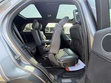Land Rover Discovery SD4 HSE - U1104