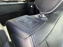 Land Rover Discovery SD4 HSE - U1104