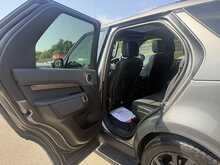 Land Rover Discovery SD4 HSE - U1104