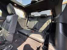 Land Rover Discovery SD4 HSE - U1104