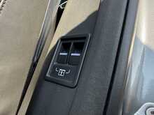 Land Rover Discovery SD4 HSE - U1104