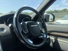 Land Rover Discovery SD4 HSE - U1104