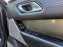 Land Rover Range Rover Velar D240 HSE - U1110