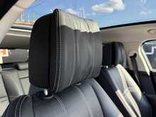 Land Rover Range Rover Velar D240 HSE - U1110