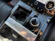 Land Rover Range Rover Velar D240 HSE - U1110