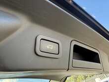 Land Rover Range Rover Velar D240 HSE - U1110