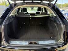 Land Rover Range Rover Velar D240 HSE - U1110