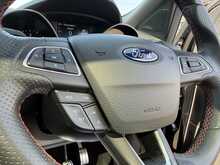Ford Kuga TDCi EcoBlue ST-Line Edition - U1115