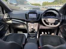 Ford Kuga TDCi EcoBlue ST-Line Edition - U1115