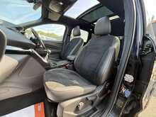 Ford Kuga TDCi EcoBlue ST-Line Edition - U1115