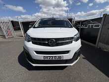 Vauxhall Vivaro Turbo D 2900 Pro - U1120