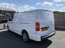 Vauxhall Vivaro Turbo D 2900 Pro - U1120