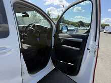 Vauxhall Vivaro Turbo D 3100 Sportive - U1121