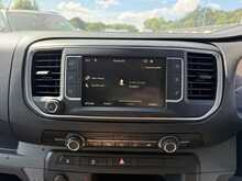 Vauxhall Vivaro Turbo D 3100 Sportive - U1121