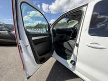 Vauxhall Vivaro Turbo D 3100 Sportive - U1121