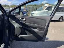 Renault Clio dCi Signature Nav - U1125