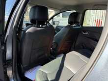 Renault Clio dCi Signature Nav - U1125