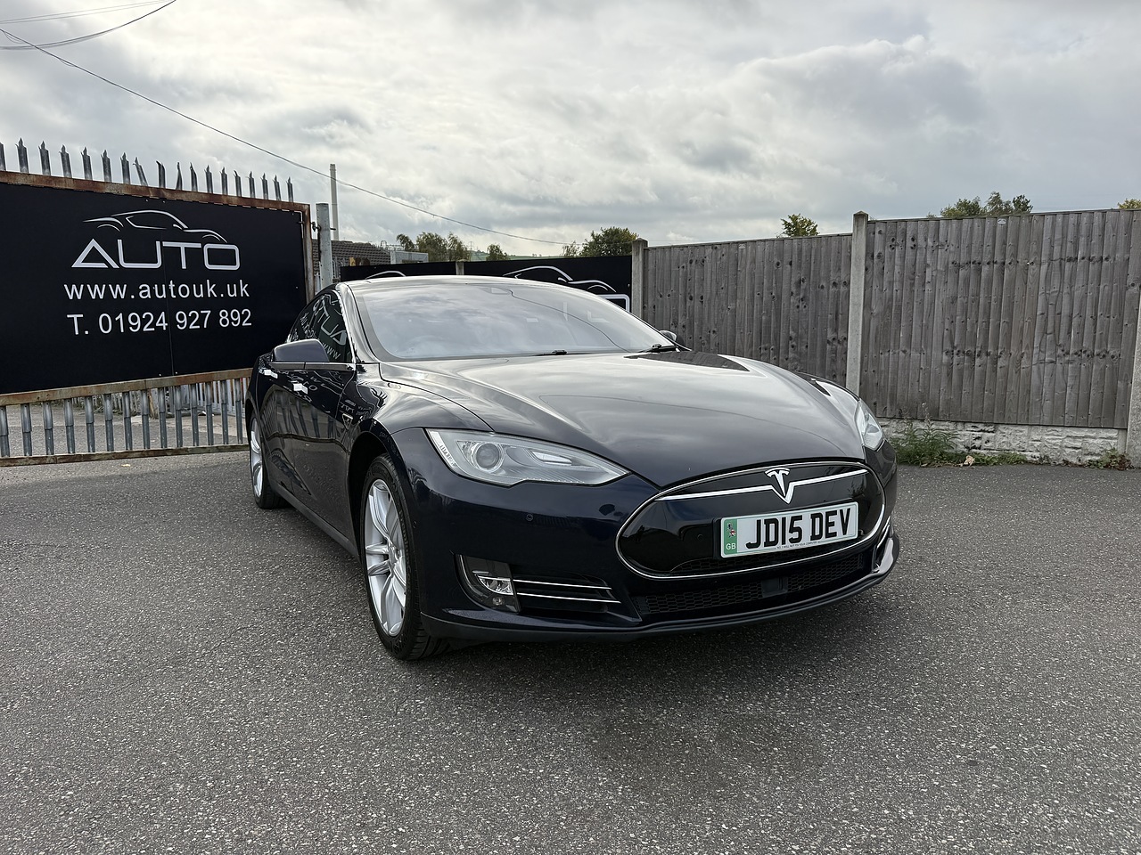 2015 Tesla Model S