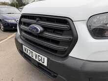 Ford Transit 2.0 350 EcoBlue Leader Chassis Cab 2dr Diesel Manual RWD L4 Euro 6 (s/s) (130 ps) Chassis Cab Manual - U422