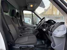 Ford Transit 2.0 350 EcoBlue Chassis Cab 2dr Diesel Manual RWD L4 H1 Euro 6 (130 ps) Chassis Cab Manual Diesel - U423
