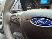 Ford Transit 2.0 350 EcoBlue Chassis Cab 2dr Diesel Manual RWD L4 H1 Euro 6 (130 ps) Chassis Cab Manual Diesel - U423