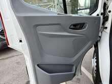 Ford Transit 2.0 350 EcoBlue Chassis Cab 2dr Diesel Manual RWD L4 H1 Euro 6 (130 ps) Chassis Cab Manual Diesel - U423