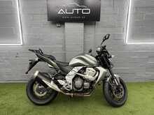 Kawasaki Z750 750cc - U466