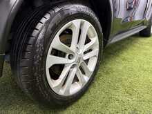 Nissan Juke 1.6 Acenta Premium SUV 5dr Petrol Manual Euro 5 (117 ps) SUV Manual Petrol - U542