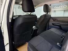 Toyota Hilux 2.4 D-4D Active Pickup Double Cab 4dr Diesel Manual 4WD Euro 6 (s/s) (150 ps) - U576