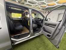 Peugeot Expert 1.5 BlueHDi 1000 Professional Compact Panel Van 6dr Diesel Manual SWB Euro 6 (s/s) (100 bhp) - U581