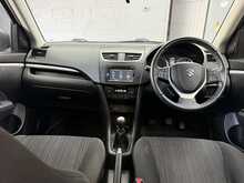 Suzuki Swift 1.2 Dualjet SZ4 Hatchback 5dr Petrol Manual Euro 5 (s/s) (90 ps) - U585