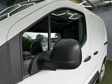 Vauxhall Combo 1.6 Turbo D 2300 Sportive Panel Van 4dr Diesel Manual L1 H1 Euro 6 (s/s) (100 ps) - U610