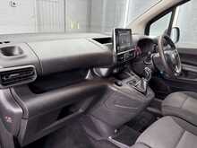 Vauxhall Combo 1.6 Turbo D 2300 Sportive Panel Van 4dr Diesel Manual L1 H1 Euro 6 (s/s) (100 ps) - U610