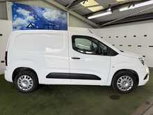 Vauxhall Combo 1.6 Turbo D 2300 Sportive Panel Van 4dr Diesel Manual L1 H1 Euro 6 (s/s) (100 ps) - U642