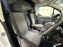 Vauxhall Combo 1.6 Turbo D 2300 Sportive Panel Van 4dr Diesel Manual L1 H1 Euro 6 (s/s) (100 ps) - U642