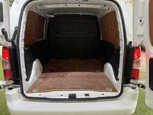 Vauxhall Combo 1.6 Turbo D 2300 Sportive Panel Van 4dr Diesel Manual L1 H1 Euro 6 (s/s) (100 ps) - U642