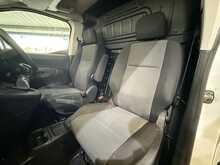 Vauxhall Combo 1.6 Turbo D 2300 Sportive Panel Van 4dr Diesel Manual L1 H1 Euro 6 (s/s) (100 ps) - U642
