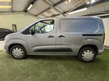 Vauxhall Combo 1.6 Turbo D 2300 Sportive Panel Van 4dr Diesel Manual L1 H1 Euro 6 (s/s) (100 ps) - U643