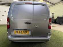 Vauxhall Combo 1.6 Turbo D 2300 Sportive Panel Van 4dr Diesel Manual L1 H1 Euro 6 (s/s) (100 ps) - U643