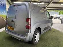 Vauxhall Combo 1.6 Turbo D 2300 Sportive Panel Van 4dr Diesel Manual L1 H1 Euro 6 (s/s) (100 ps) - U643