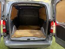 Vauxhall Combo 1.6 Turbo D 2300 Sportive Panel Van 4dr Diesel Manual L1 H1 Euro 6 (s/s) (100 ps) - U643