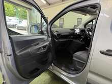 Vauxhall Combo 1.6 Turbo D 2300 Sportive Panel Van 4dr Diesel Manual L1 H1 Euro 6 (s/s) (100 ps) - U643