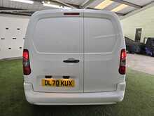 Vauxhall Combo 1.6 Turbo D 2300 Sportive Panel Van 4dr Diesel Manual L1 H1 Euro 6 (s/s) (100 ps) - U684