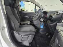 Vauxhall Combo 1.6 Turbo D 2300 Sportive Panel Van 4dr Diesel Manual L1 H1 Euro 6 (s/s) (100 ps) - U684