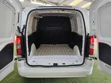 Vauxhall Combo 1.6 Turbo D 2300 Sportive Panel Van 4dr Diesel Manual L1 H1 Euro 6 (s/s) (100 ps) - U684
