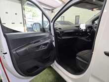 Vauxhall Combo 1.6 Turbo D 2300 Sportive Panel Van 4dr Diesel Manual L1 H1 Euro 6 (s/s) (100 ps) - U684
