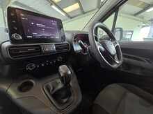 Vauxhall Combo 1.6 Turbo D 2300 Sportive Panel Van 4dr Diesel Manual L1 H1 Euro 6 (s/s) (100 ps) - U684