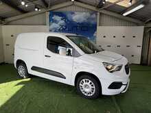 Vauxhall Combo 1.5 Turbo D 2300 Sportive Panel Van 4dr Diesel Manual L1 H1 Euro 6 (100 ps) - U686
